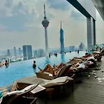 Platinum By Luxury Suites